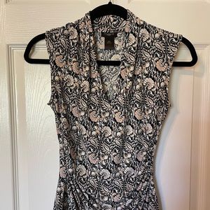 Gorgeous sleeveless top